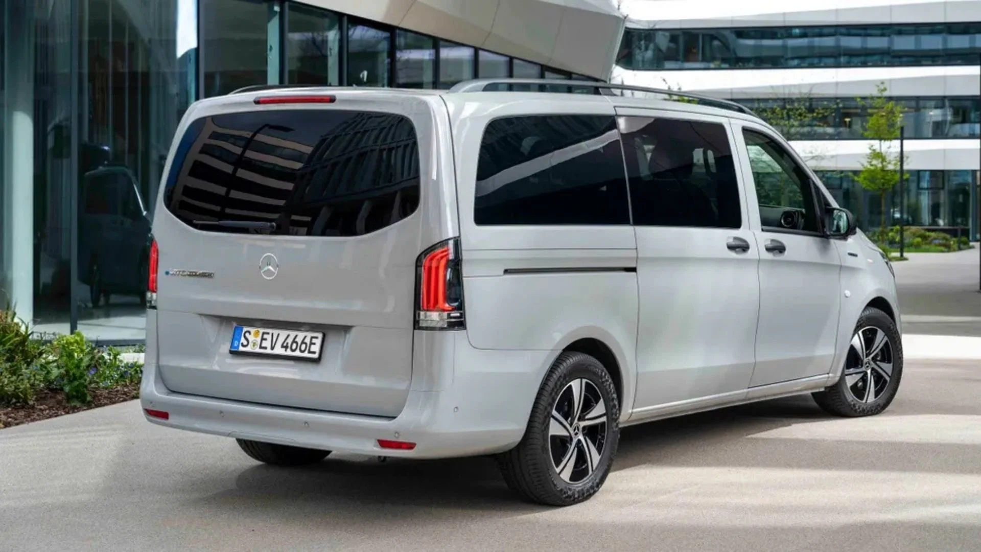 mercedes elektrikli e vito 2026 (12).jpg