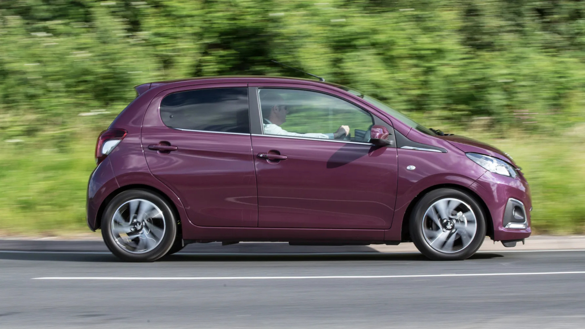 peugeot 108 2026 (4).png