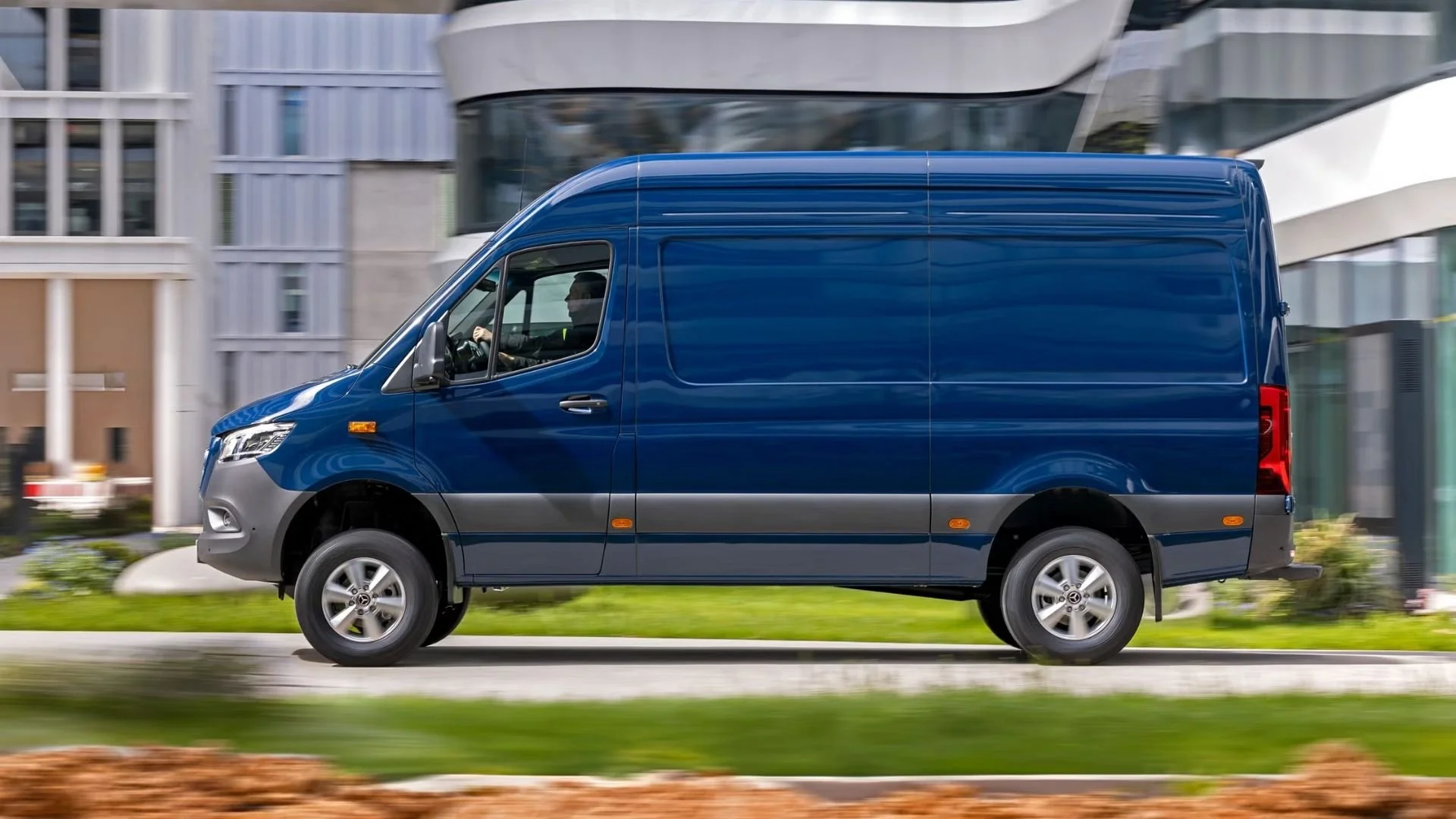 mercedes sprinter panelvan 2026 (17).jpg