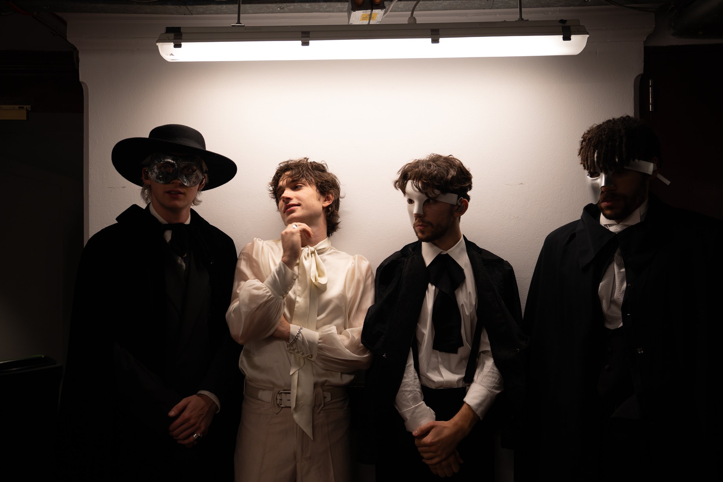 Inhaler Live At Royal Albert Hall, Review: A Pure Halloween Rock Treat