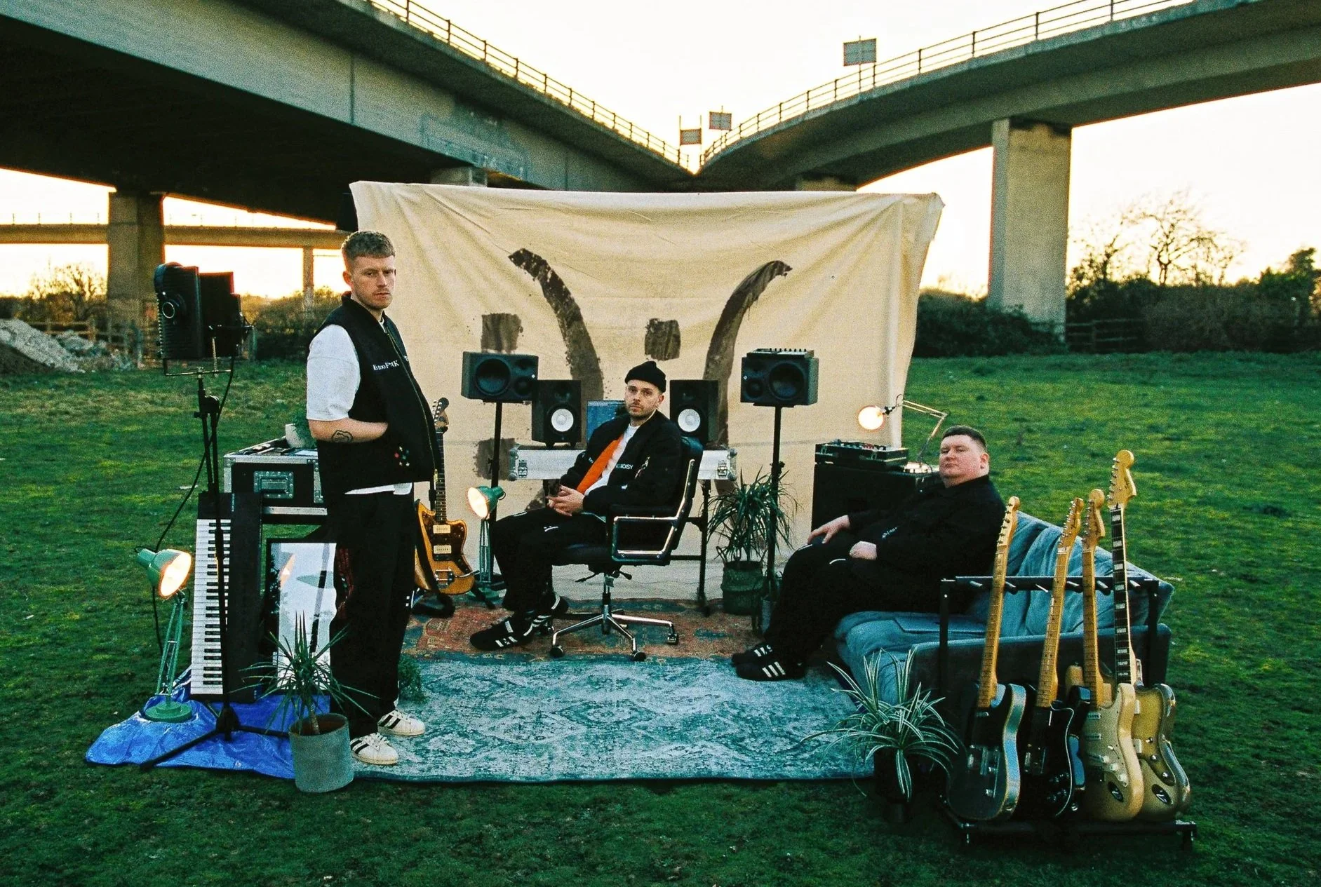 Britain’s Most Underrated Band? NOISY’S Euphoric Sound Can’t Be Boxed