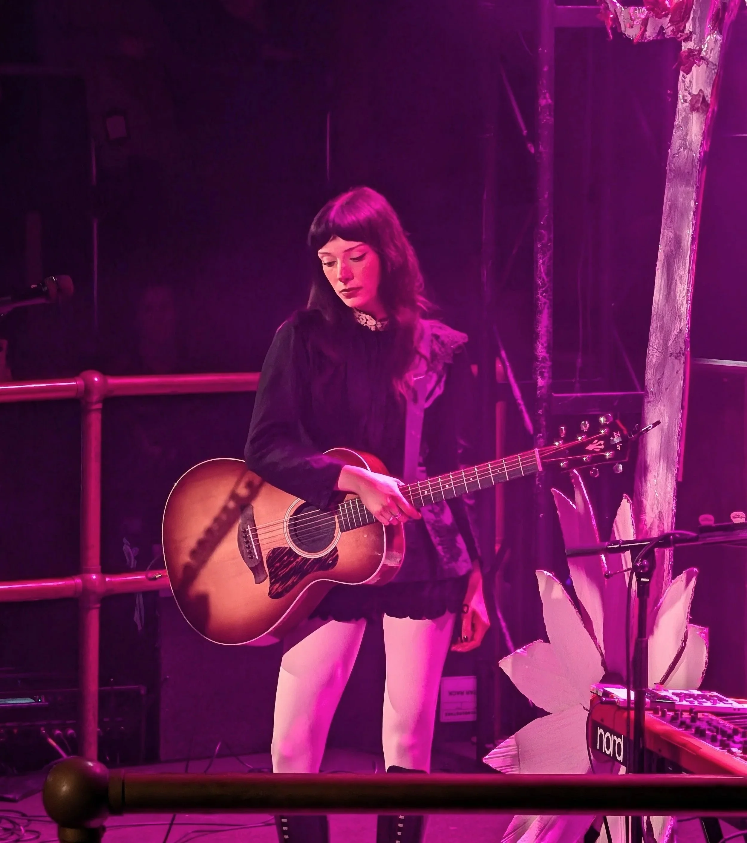 Holly Humberstone’s Acoustic Show In Kingston Ahead Of ‘Cruel World’