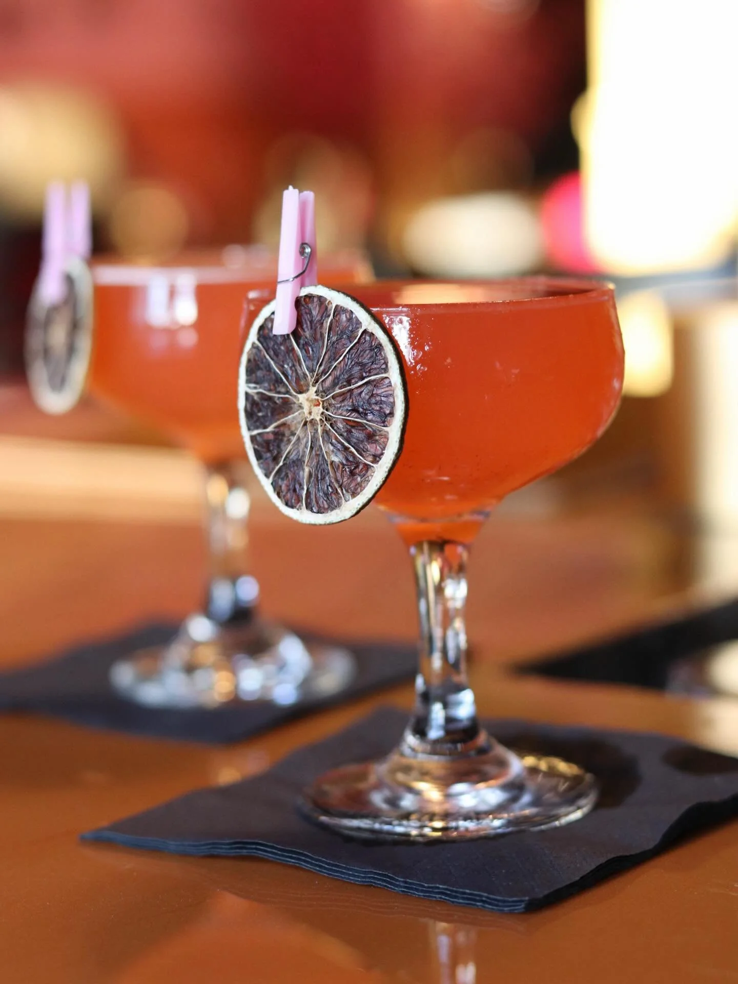 🍸✨ Martini Monday at Bubbles &amp; Bourbon ✨🍸

Kick off your week with Tito&rsquo;s Handmade Martini Mondays!
Sip on specialty Tito&rsquo;s martinis or try a mini martini flight and taste a little bit of everything.

Smooth pours, fun flavors, and 