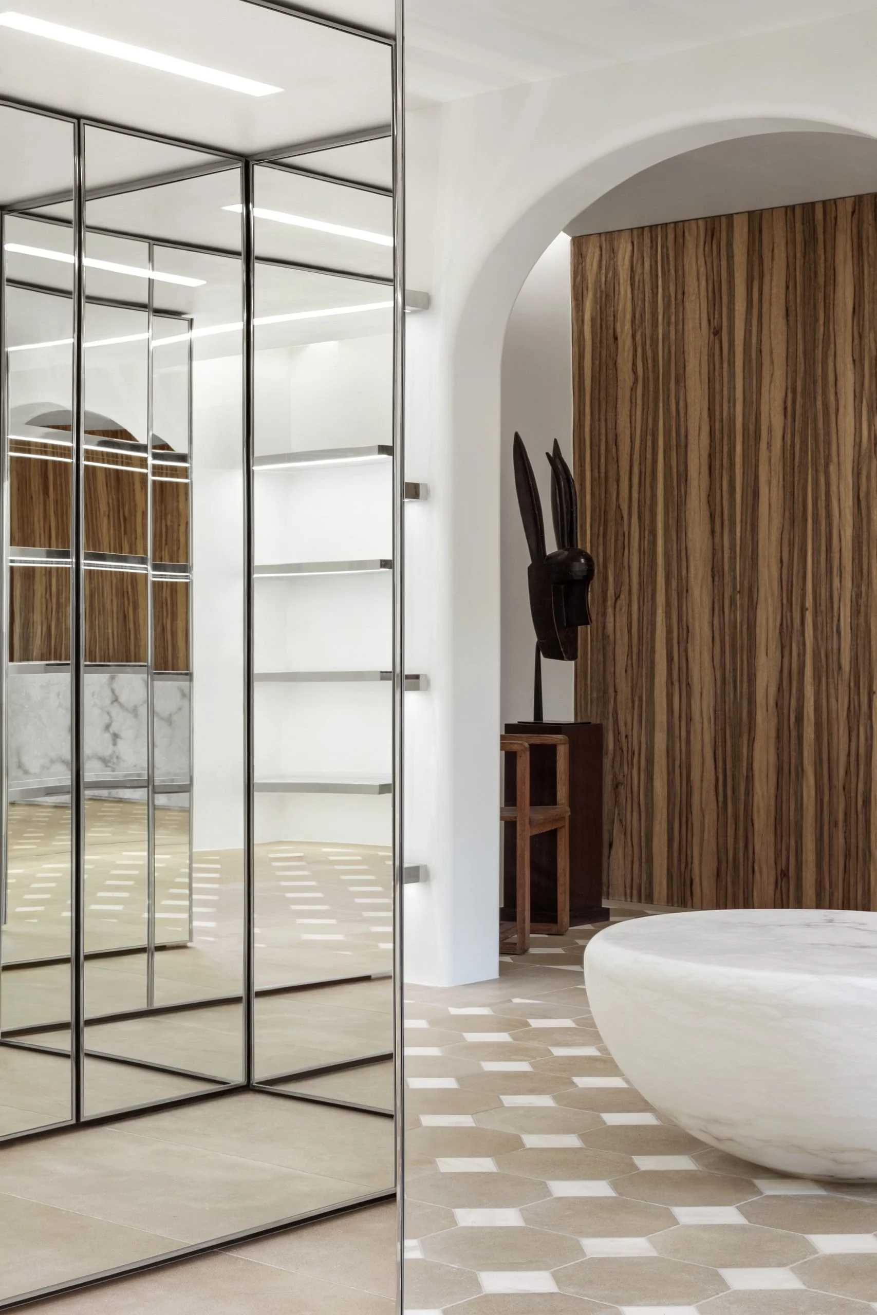 Saint Laurent abre tienda temporal en St. Tropez