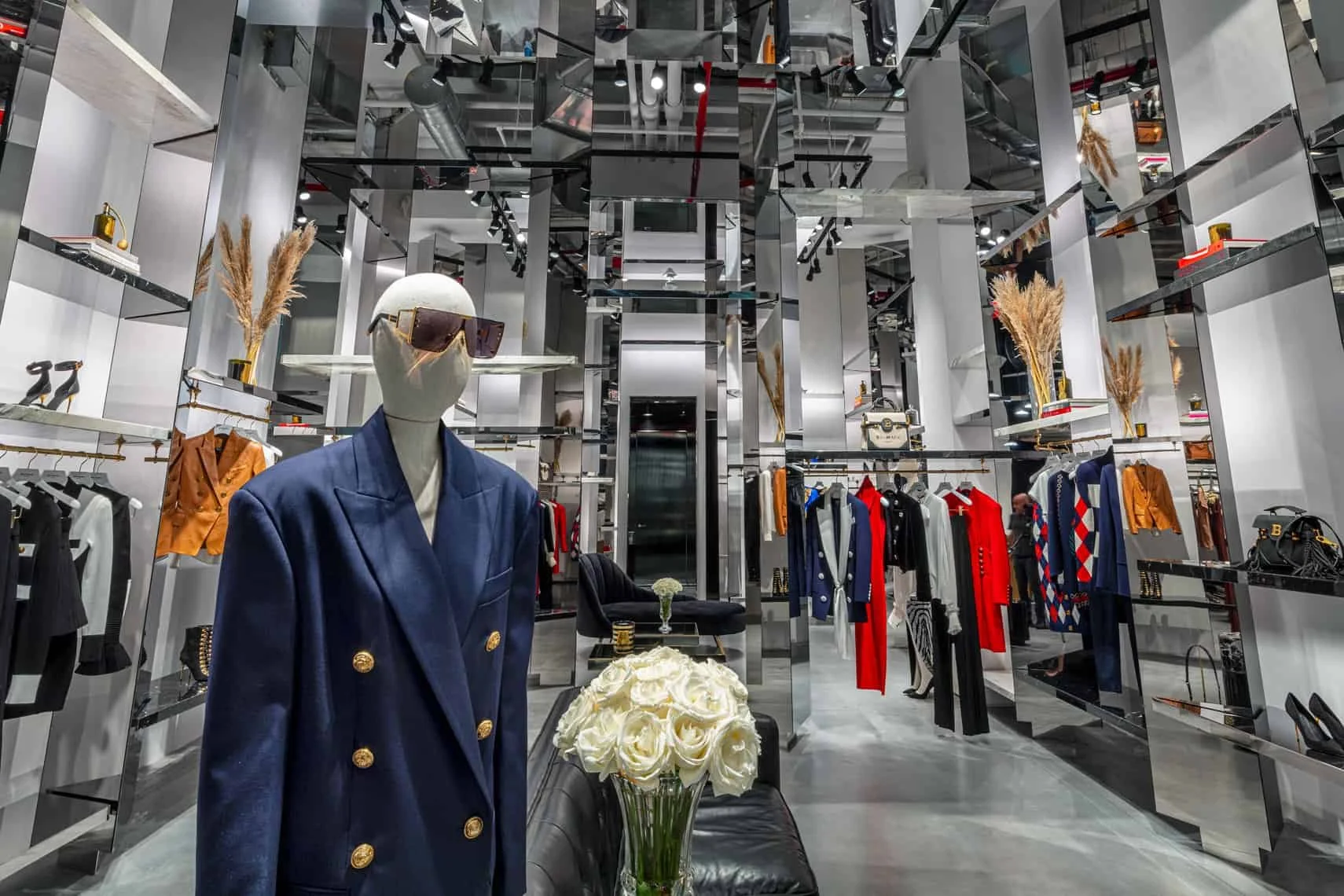 balmain_madison_1_delivery_1_050.jpg