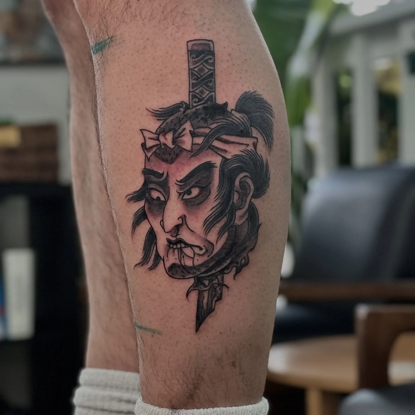 Namakubi and hannya, thanks Jairo @chavalocanoso! 
Done at @lightworktattoo 
#japanesetattoo #sandysprings #atlanta