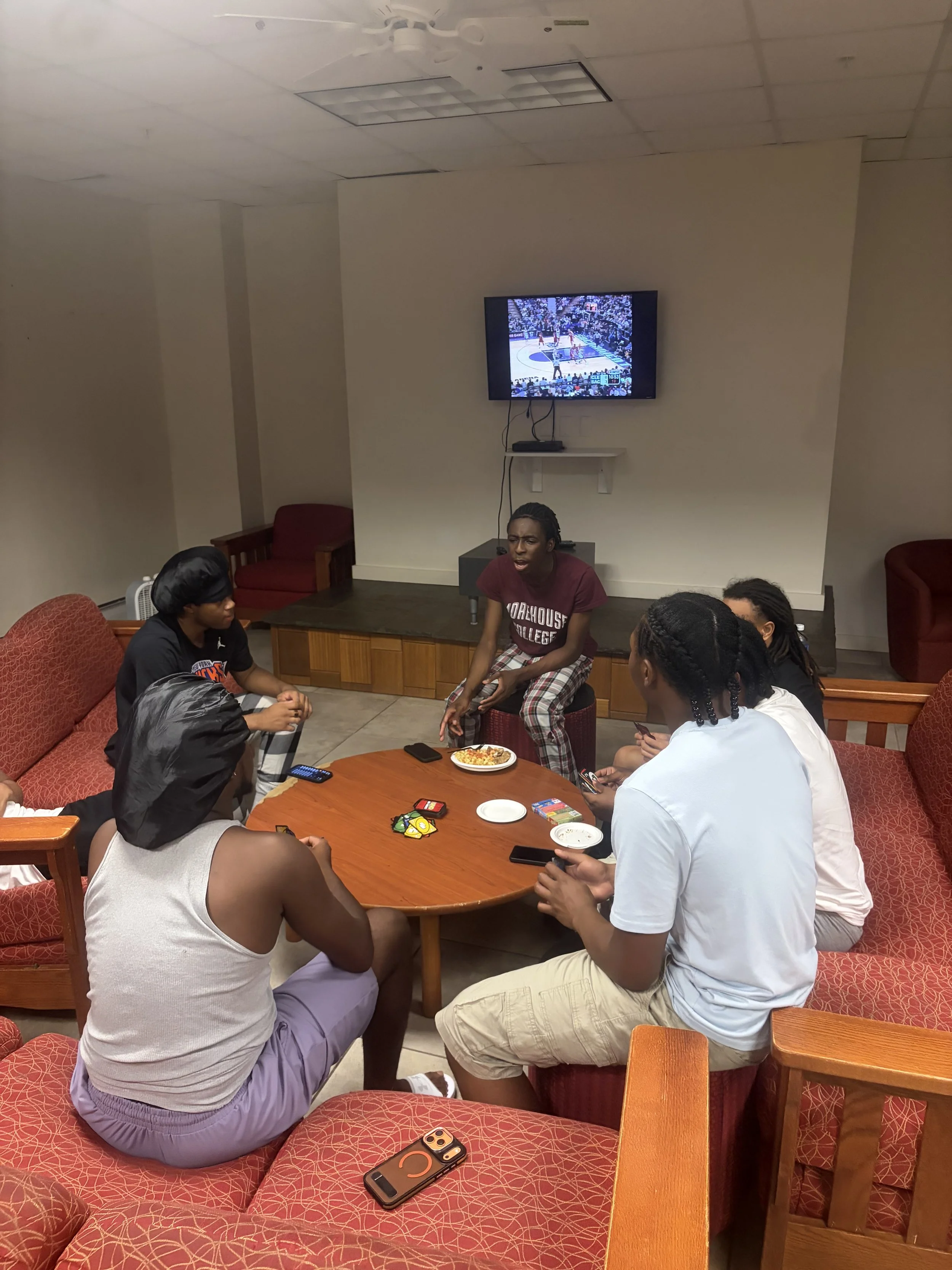Kingmakers of Oakland Leaders Master the College Transition at Bard College