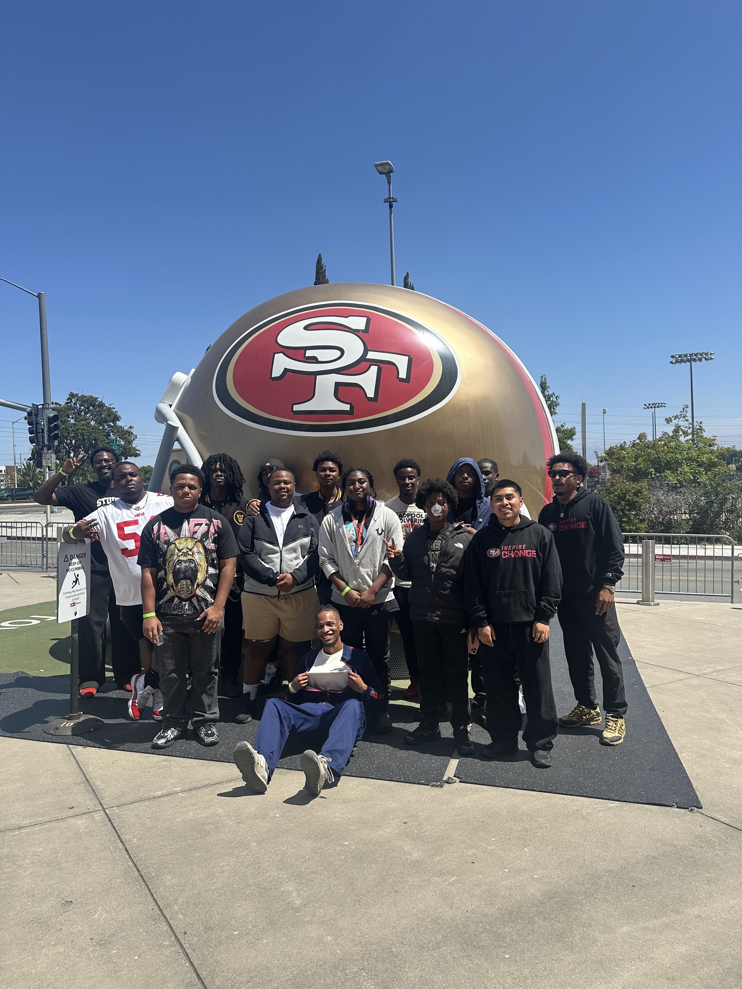 49ers Training Camp with TFI kings