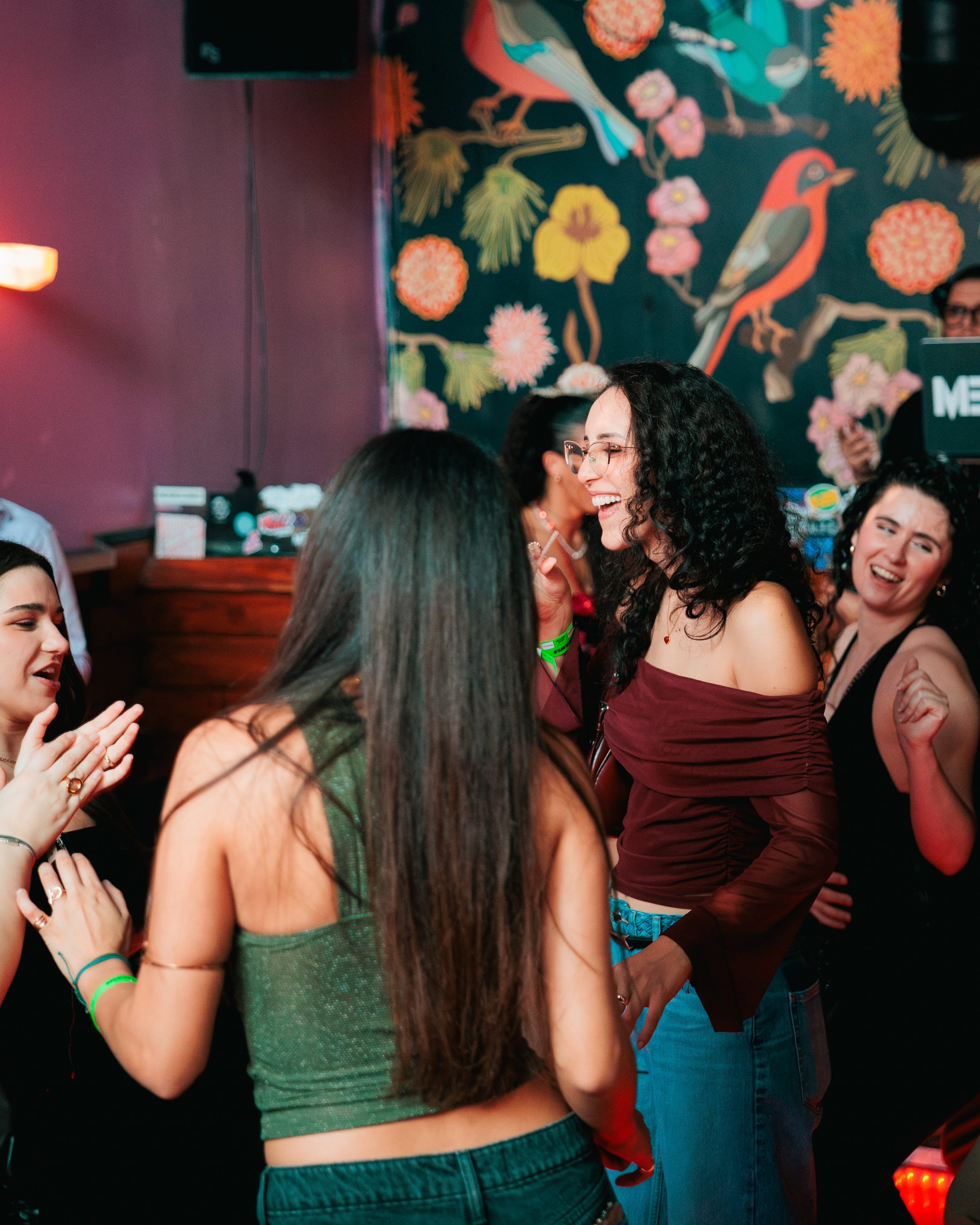 Yo Perreo Sola - Miami Bar Crawl 2026-4.jpg