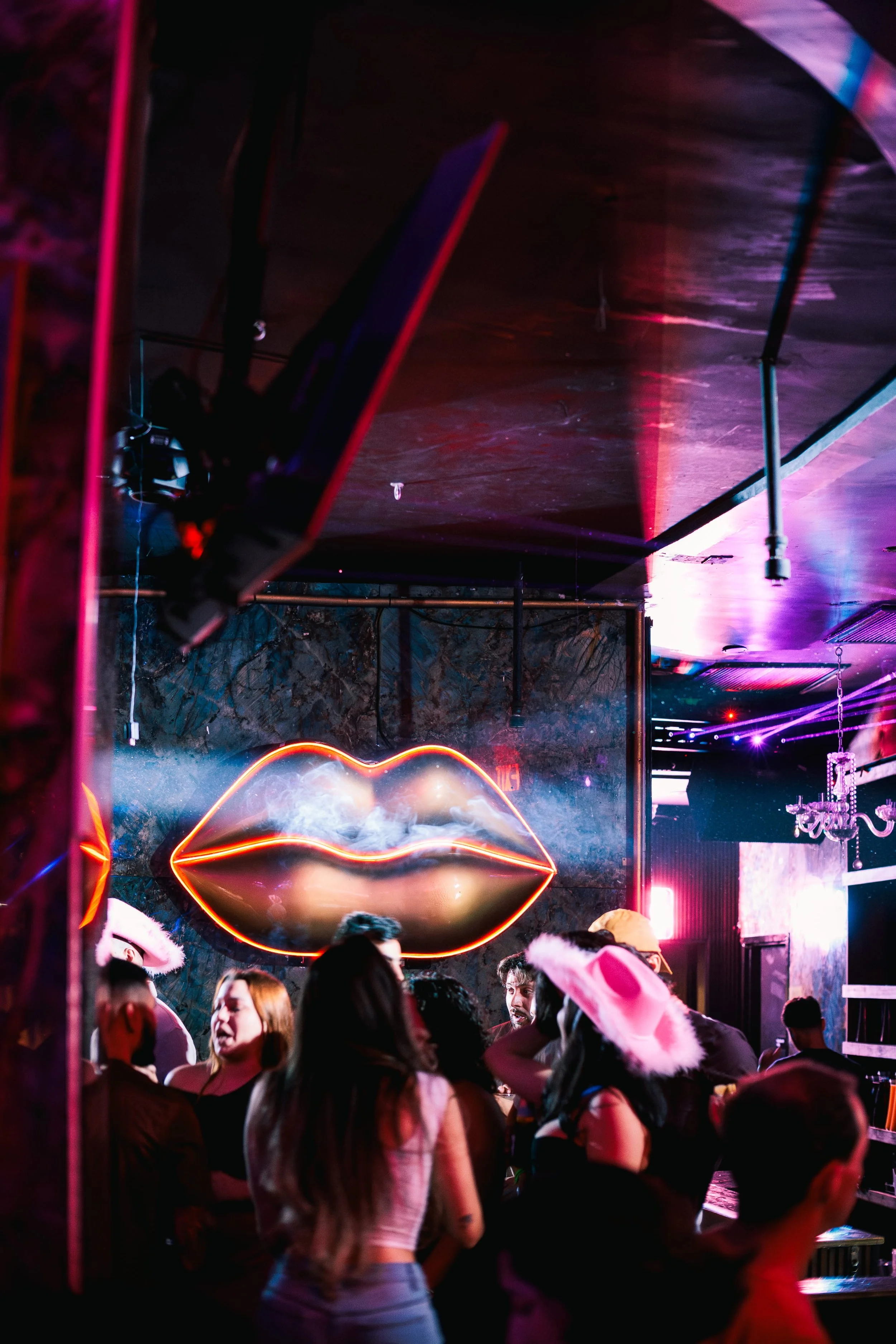 Yo Perreo Sola - Miami Bar Crawl 2026-46.jpg