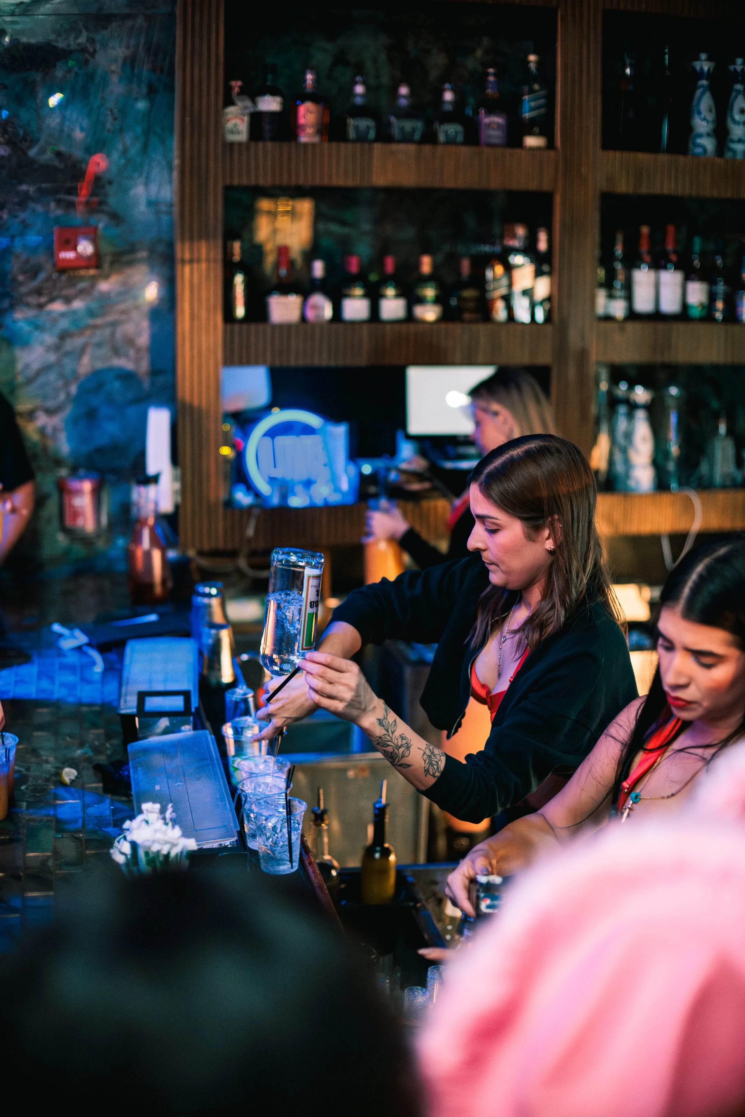 Yo Perreo Sola - Miami Bar Crawl 2026-52.jpg