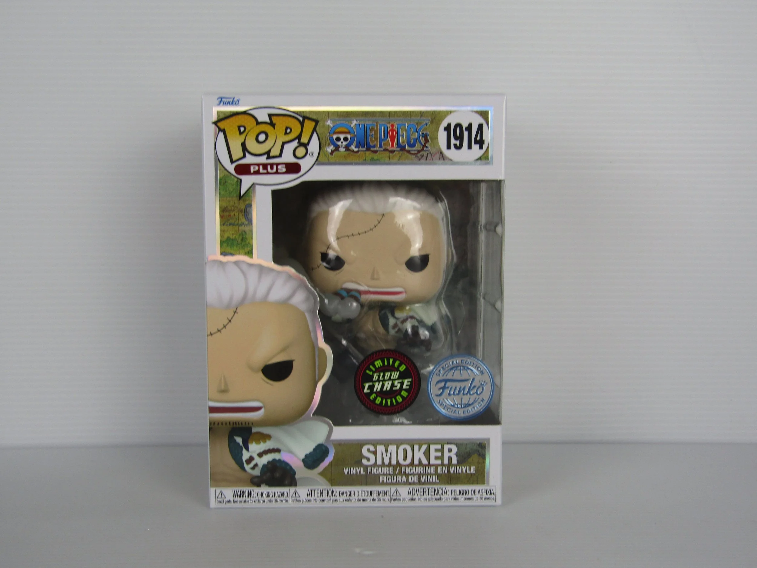One Piece Smoker Funko Pop! Glow Chase - #1914