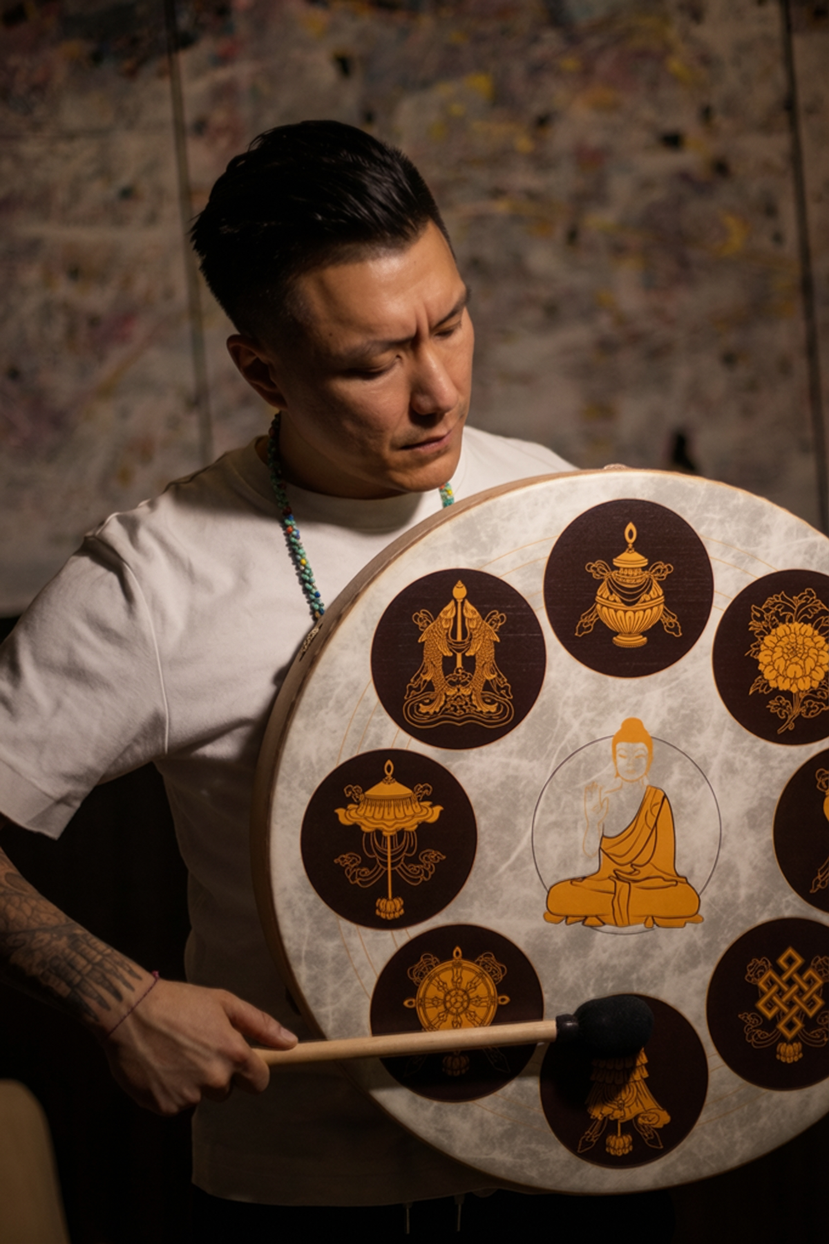 Vancouver sound bath and sound therapy experience with Alex Ma of Solar Soul Circle using ceremonial drum and healing instruments.
