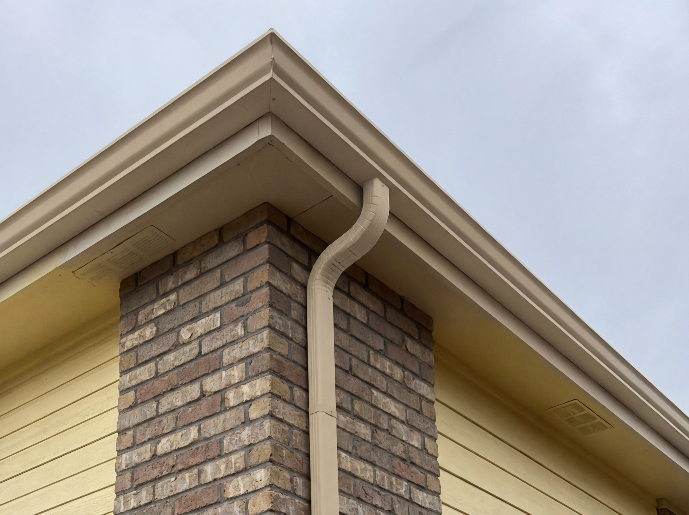 Wicker Seamless Gutter