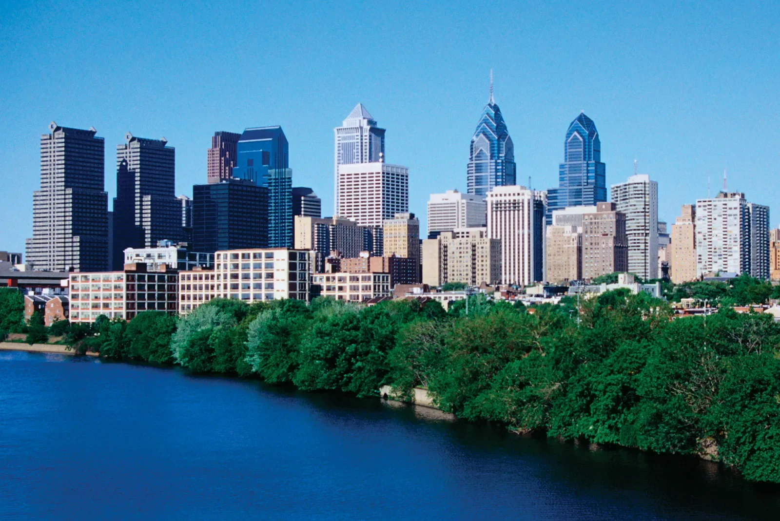 Philadelphia-foreground-Schuylkill-River.webp