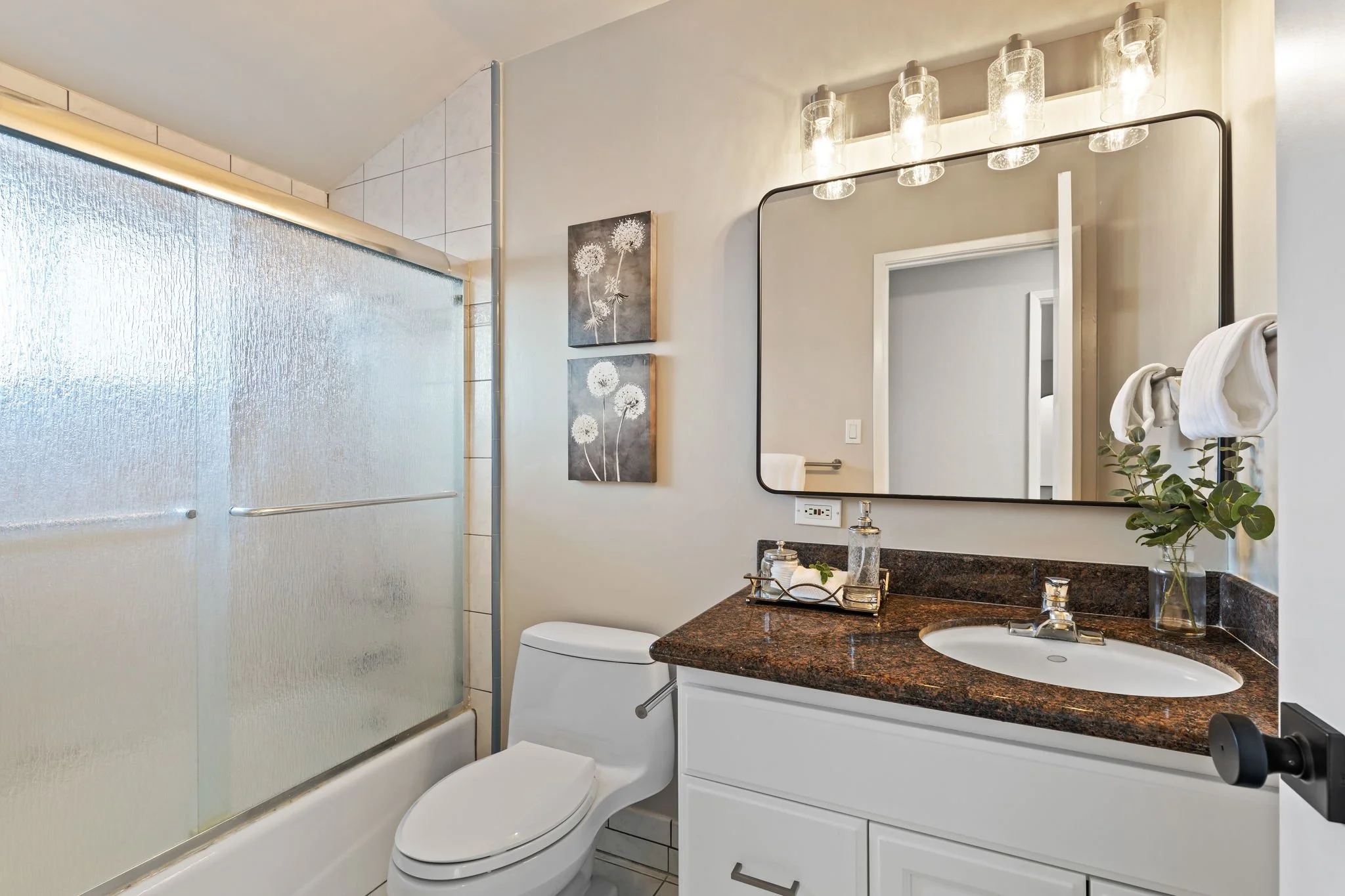 26-web-or-mls-So Gold Photo-21.jpg