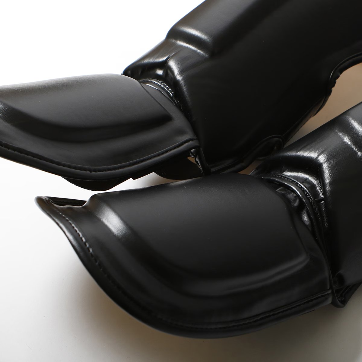 thaismai-shin-guard-instep-blk.jpg