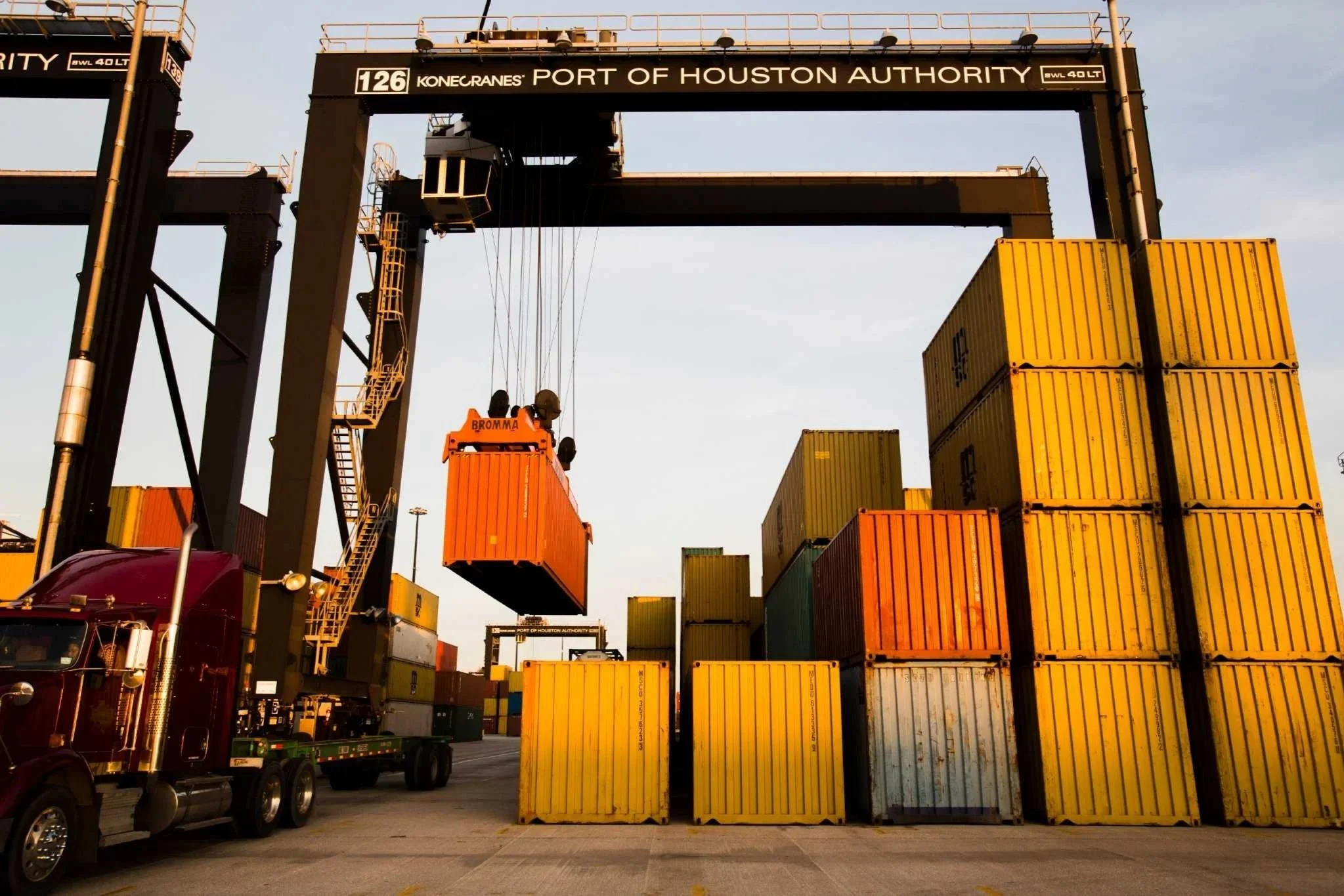 Houston, TX : Cross-Docking &amp; Emergency Storage Solutions