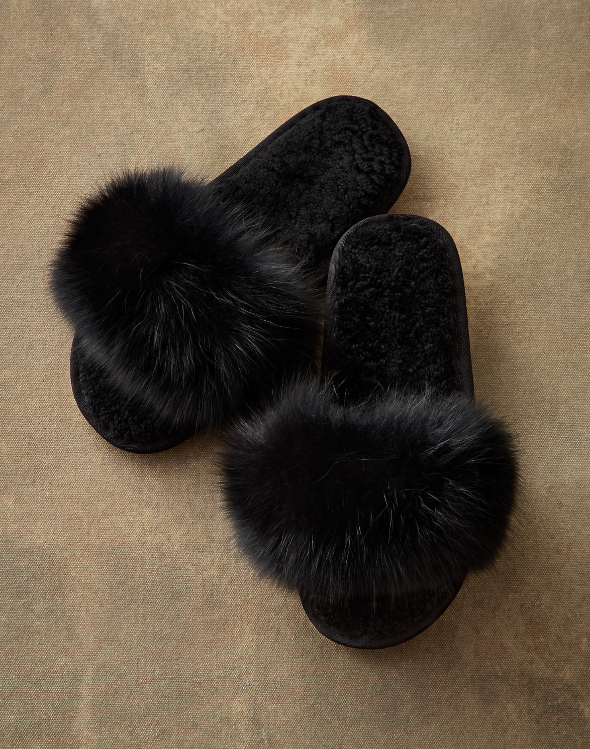 Overland Women's Fiona Sheepskin Sandal Slippers