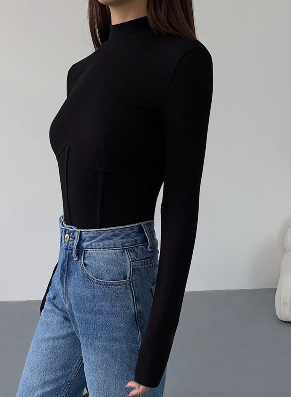 Commense Mock Neck Piping Slim T-Shirt