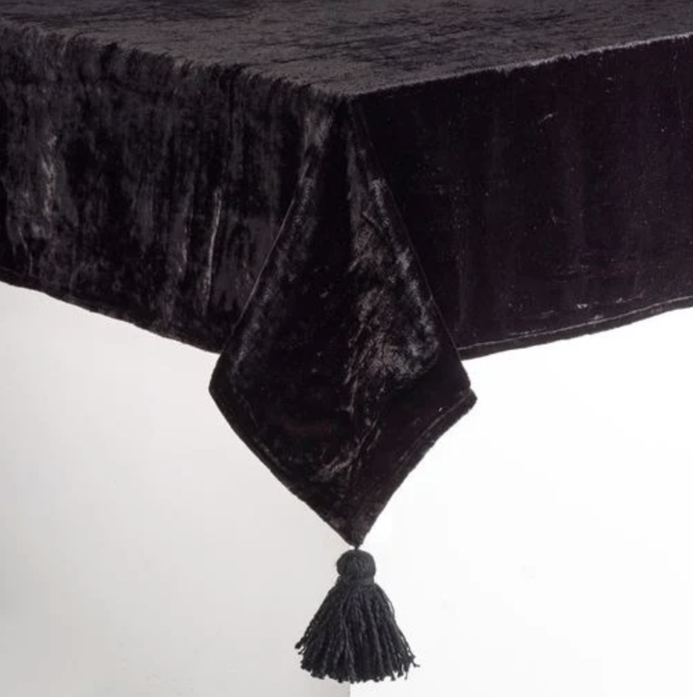 Sinin Linen Black Velvet Tablecloth
