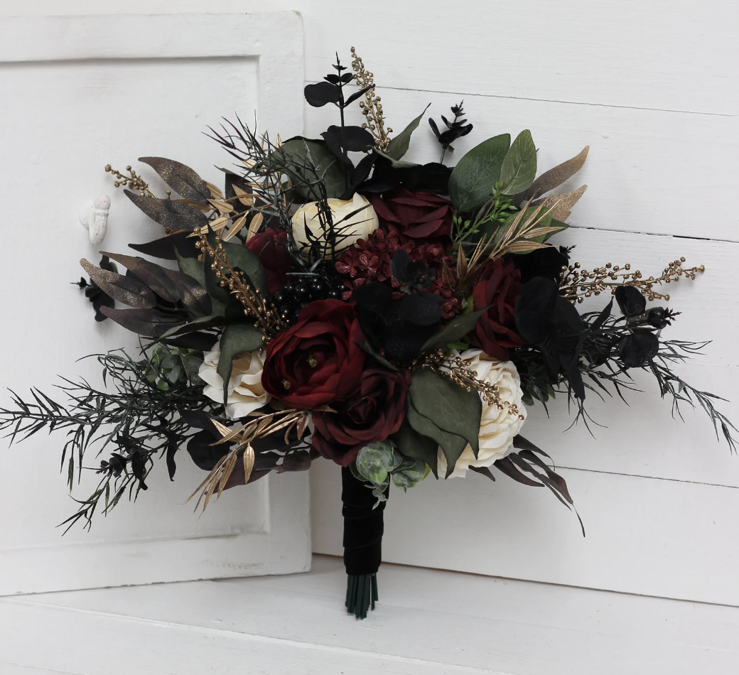 Kochetova (via Etsy) Dried Bouquet