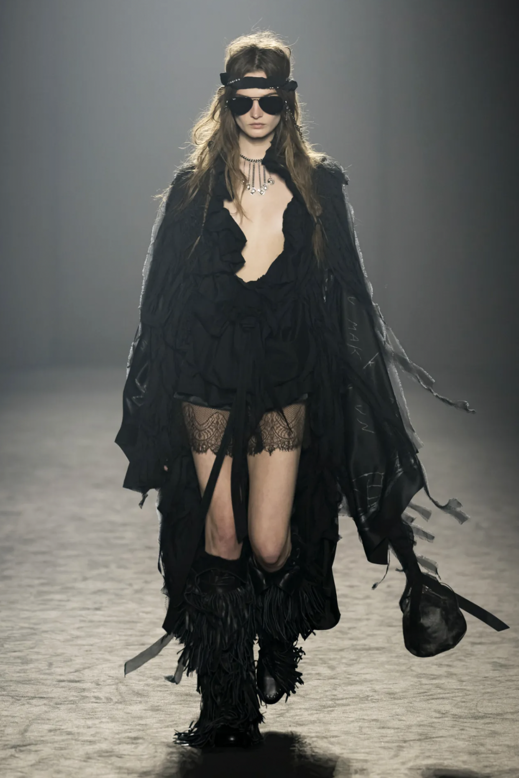 ann-demeulemeester-fall-25.png