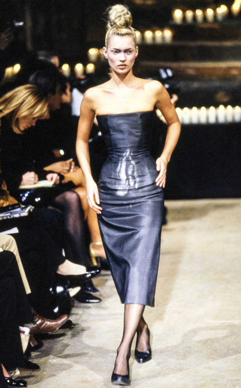 1996-ready-to-wear:alexander-mcqueen:slideshow7.png