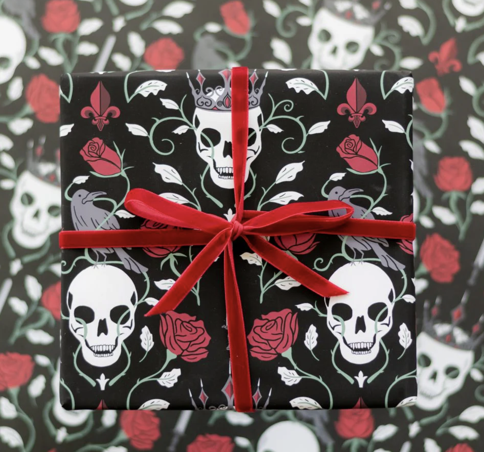 Spooky Cat Press, Queen of Thorns Gift Wrap