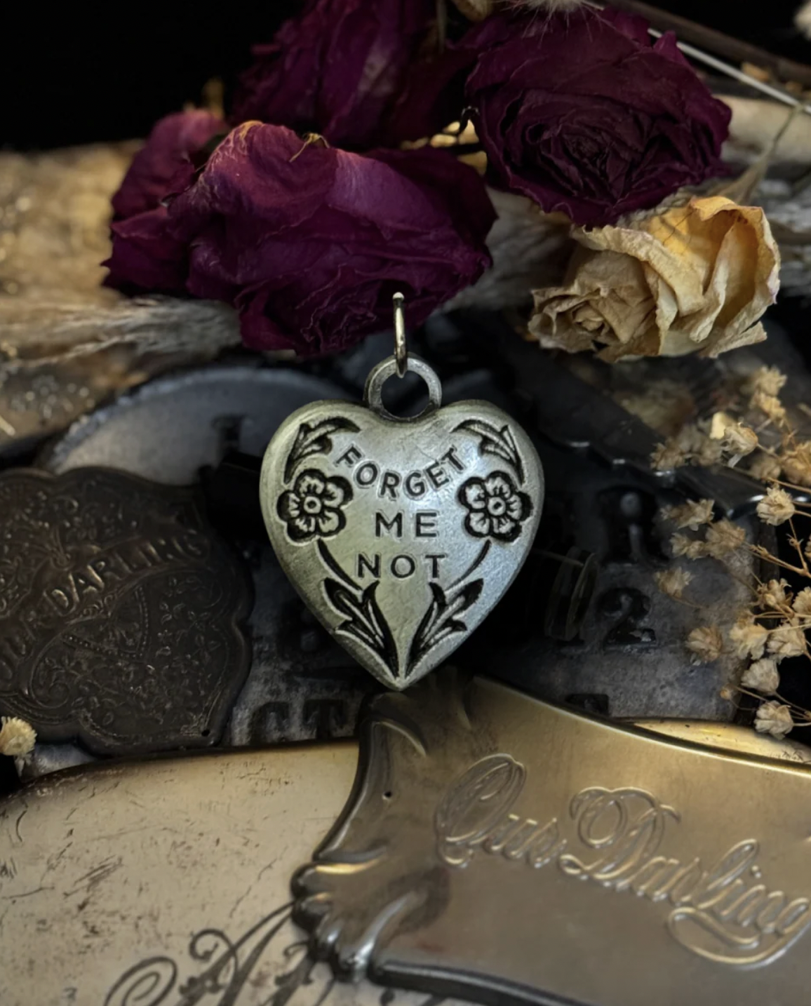 Seance Perfumes Forget-Me-Not Necklace