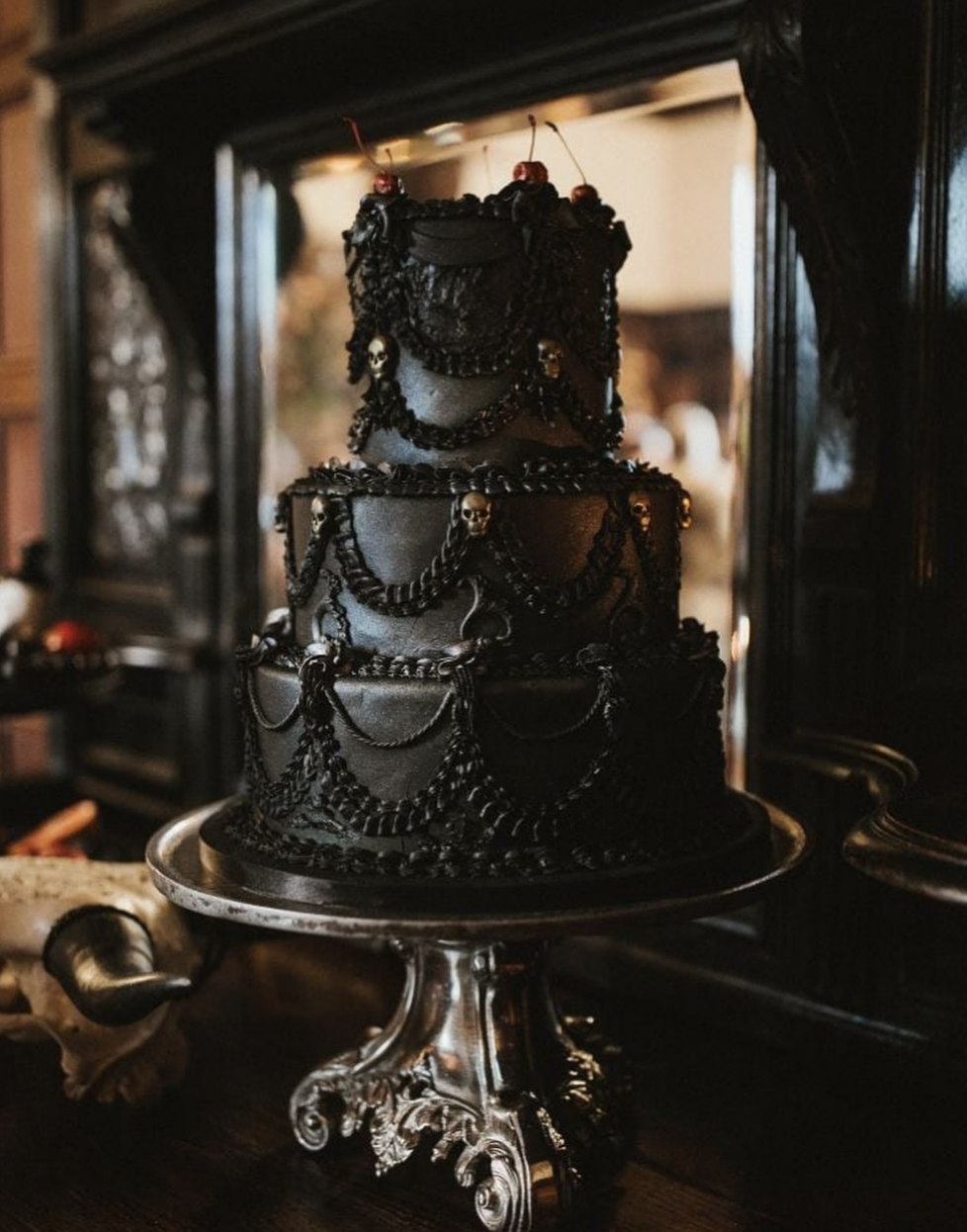 Photo Credit: @sweet_satisfaction_cakes