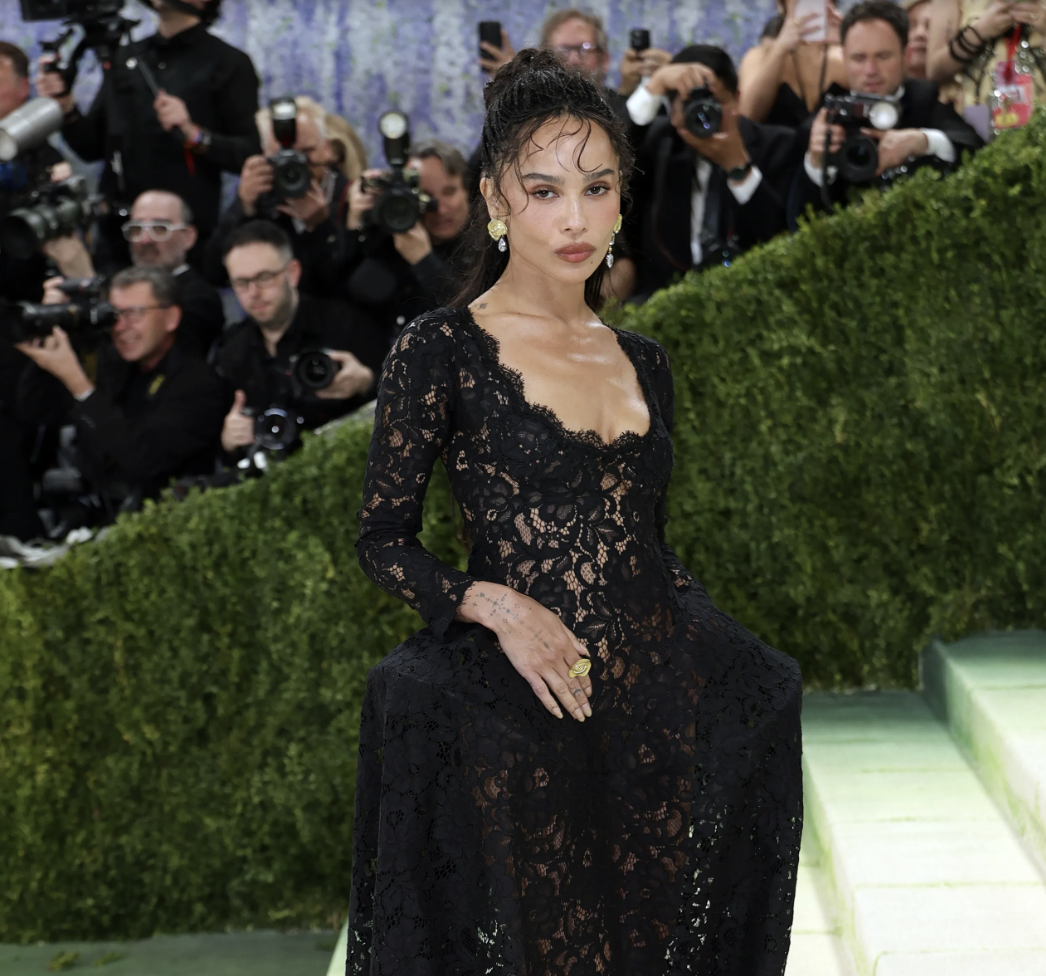 Gothic Glamour for the Riviera: A Sun-Proof, Noir-Luxe Fashion Edit