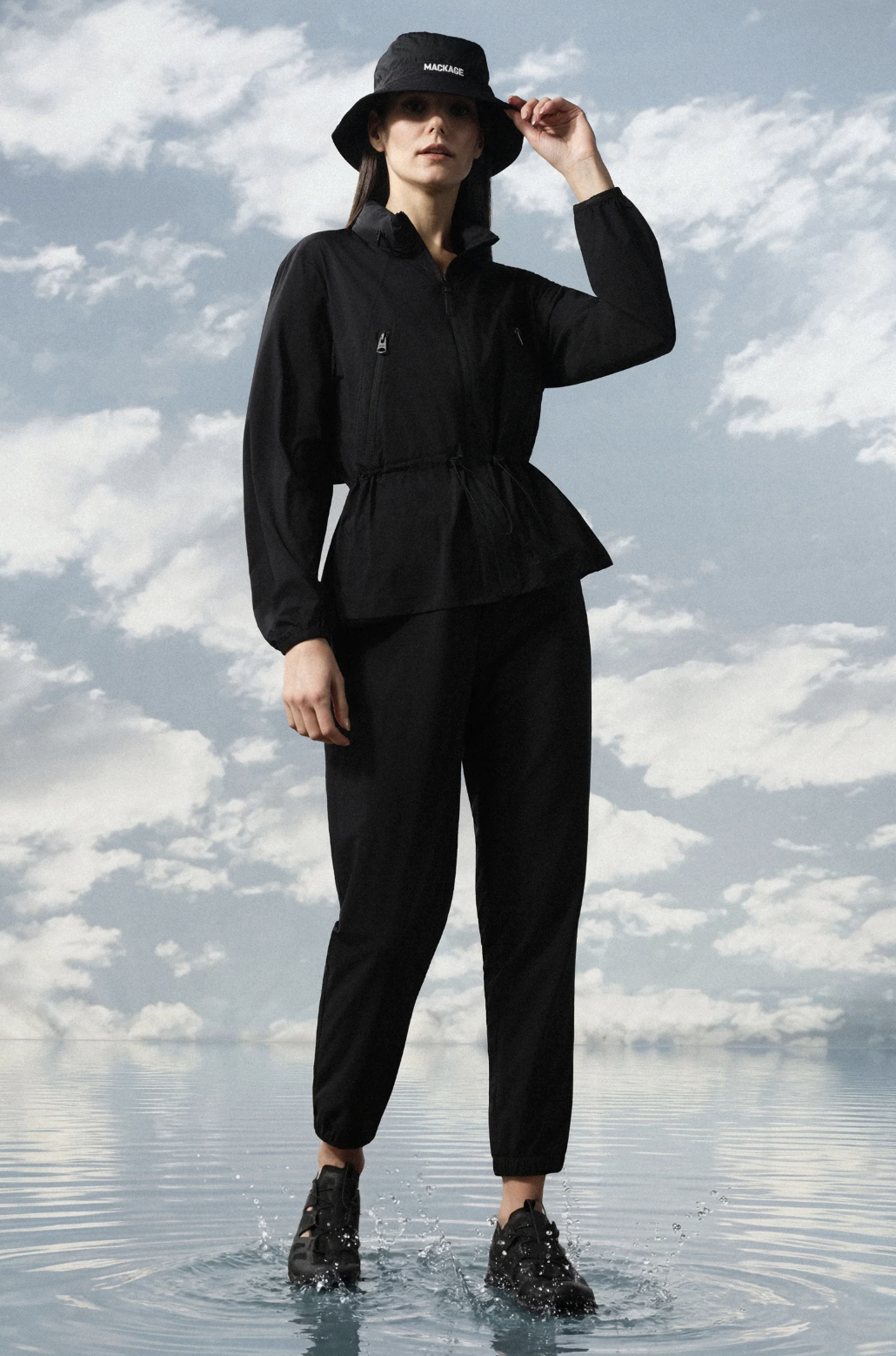 Mackagae ROXY-SC Lightweight Rain Jacket