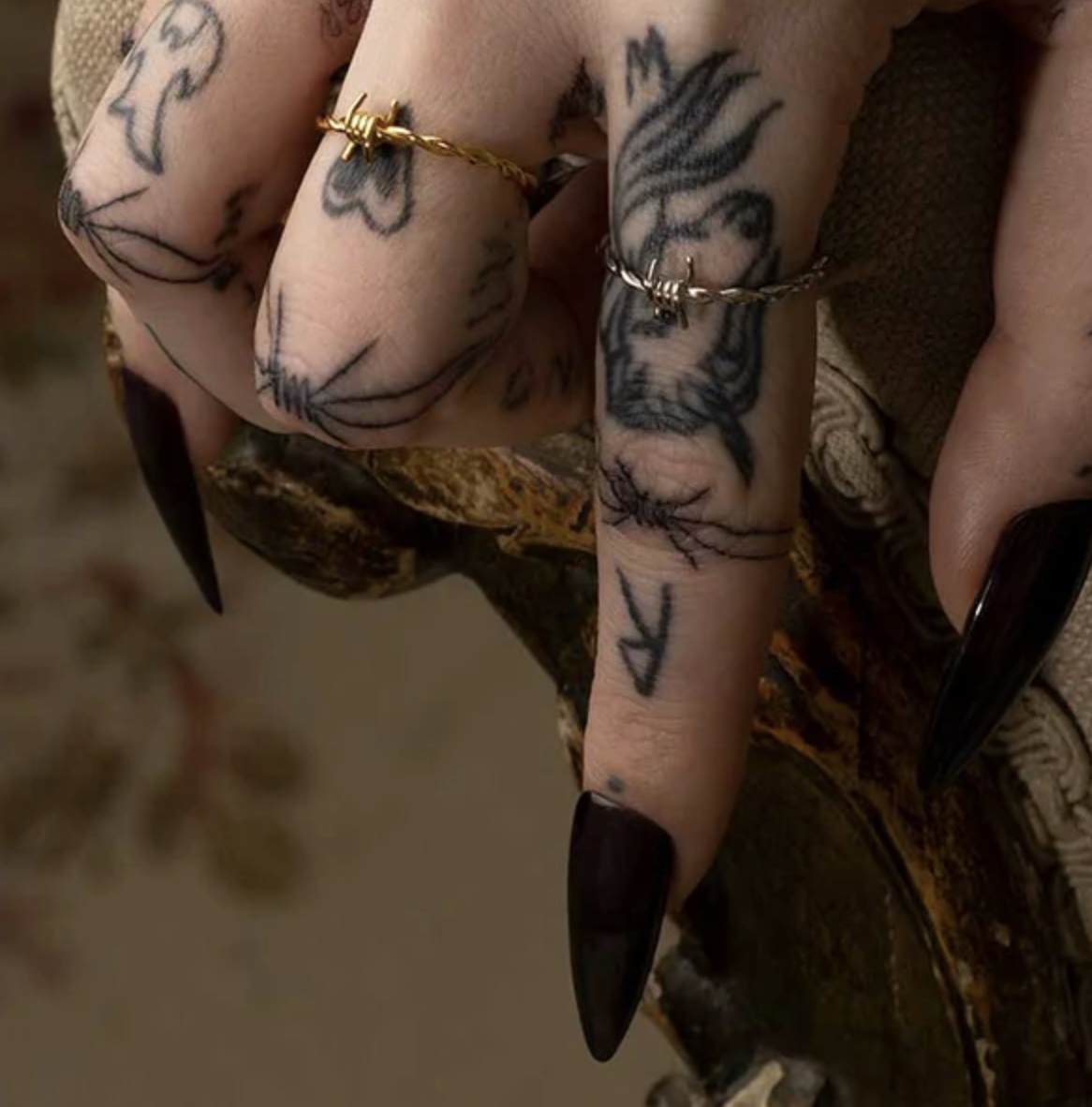 Regal Rose SURVIVAL. Symbolic Barbed Wire Ring