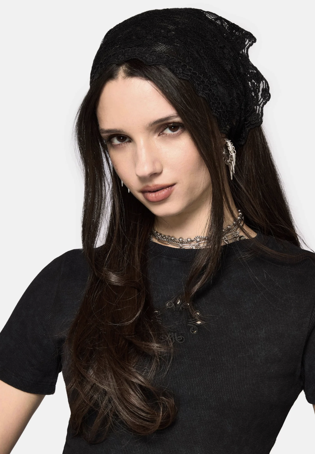 Disturbia, Vivilla Lace Triangle Scarf