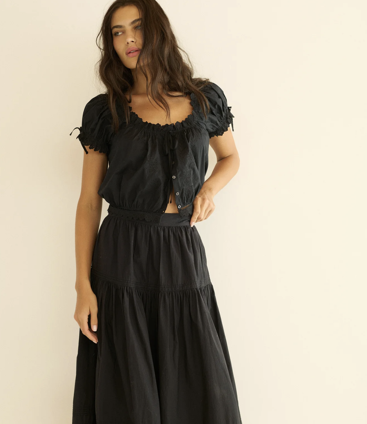 Doen, Nera Top