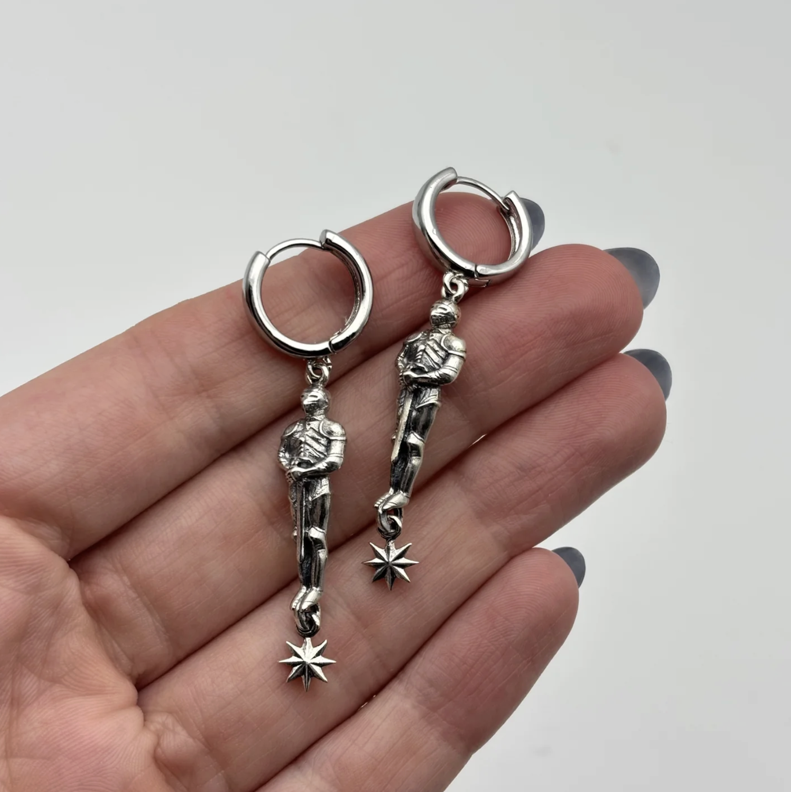 While Oden Sleeps, Vigilia Earrings