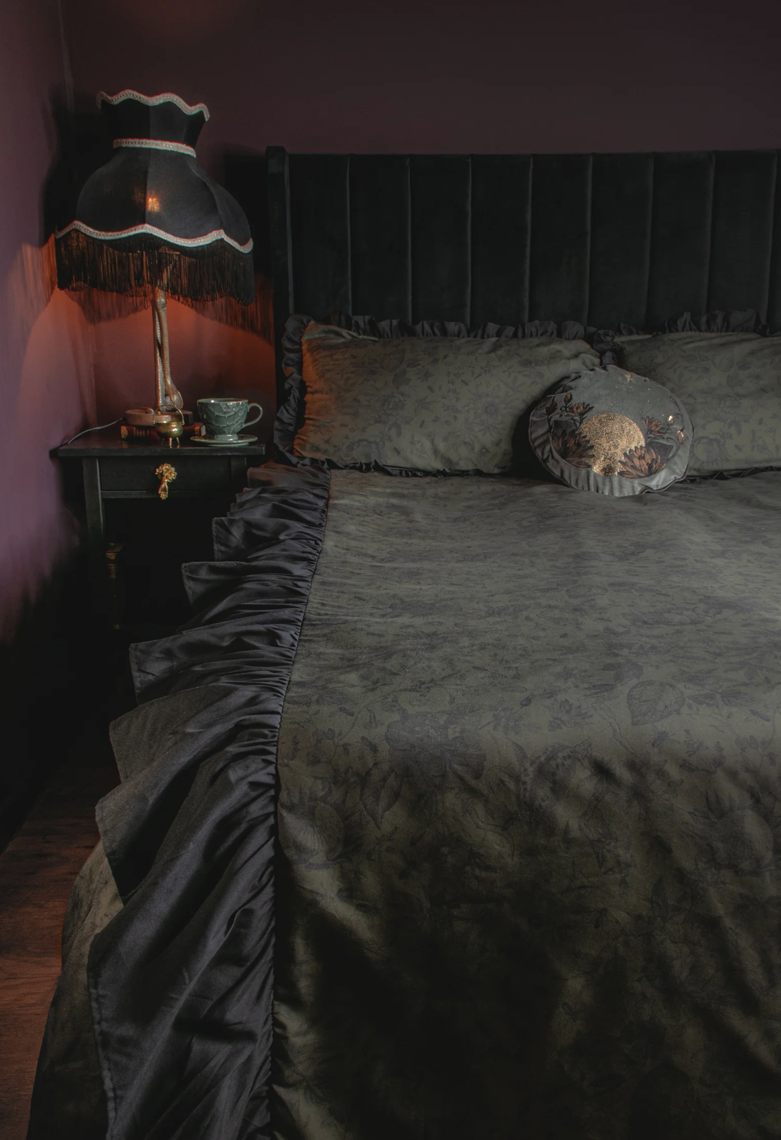 Disturbia, Eloin Wildflower Bedding Set