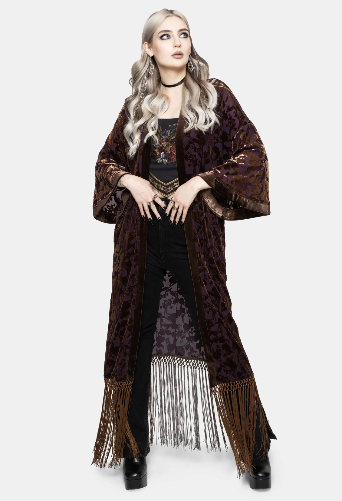 Disturbia, Sienna Devore Fringe Kimono