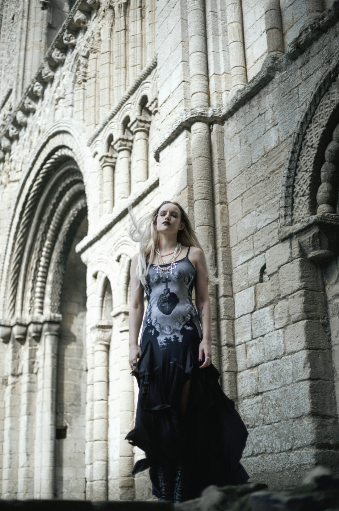 Church of Sanctus, Ora Dress