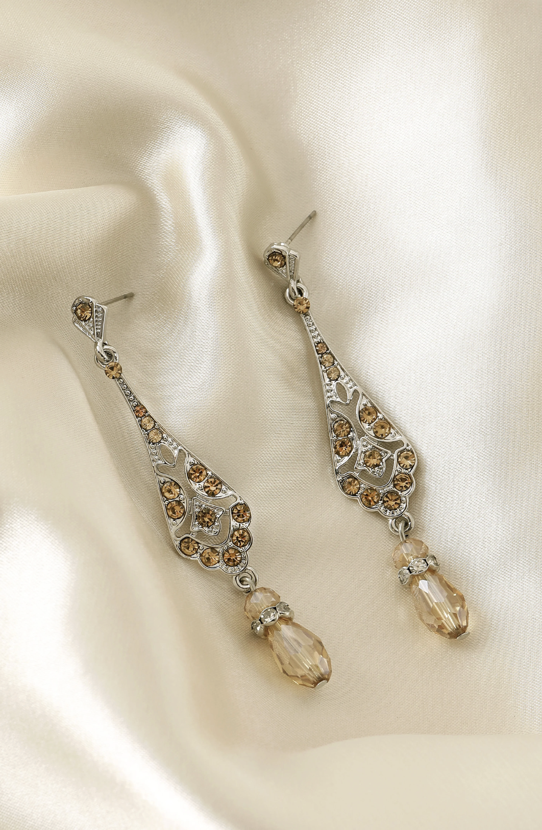 Babeyond Vintage Beaded Crystal Teardrop Earrings