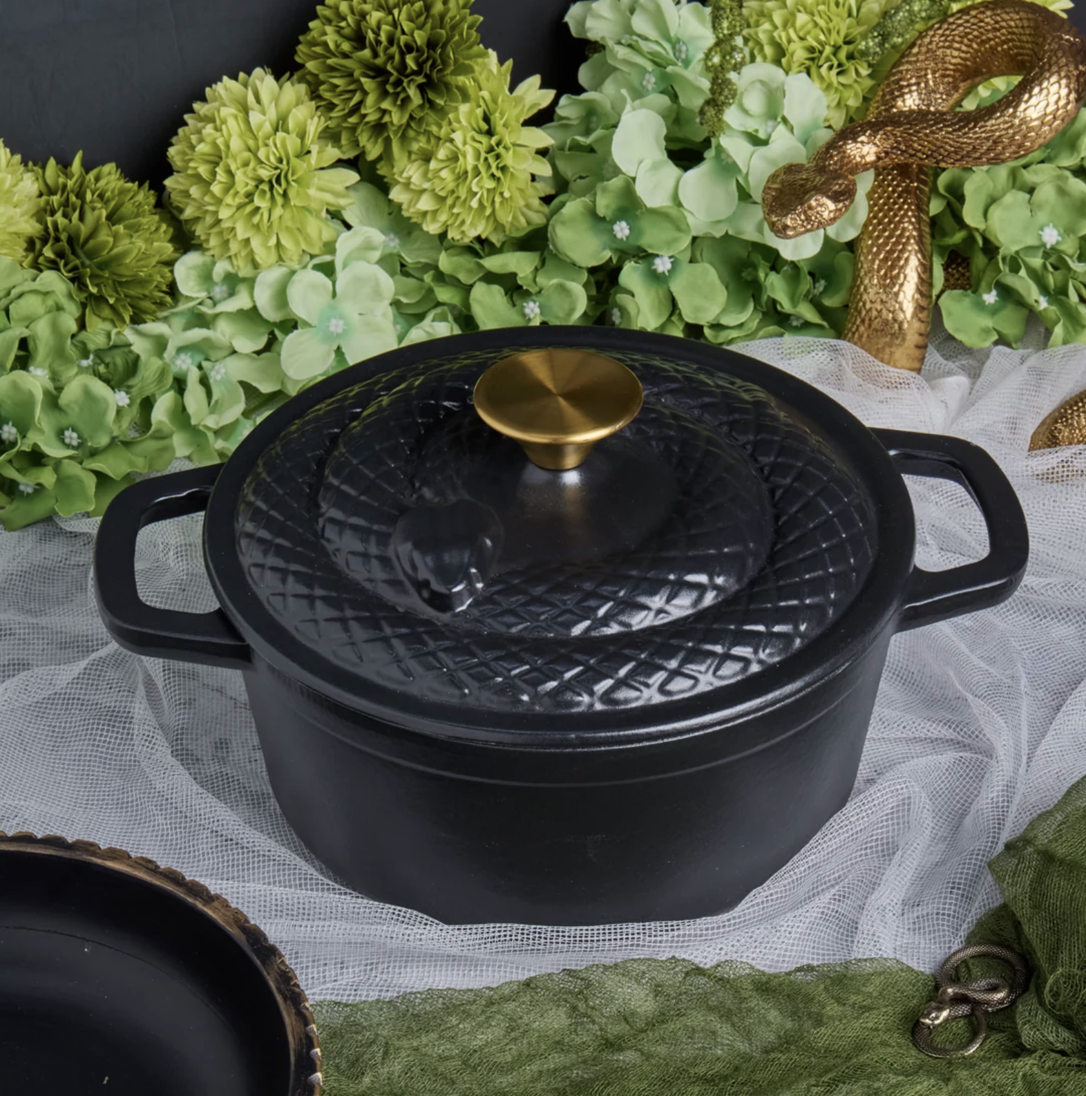 Smith Clark Ironworks Enameled Cast Iron Snake Dutch Oven