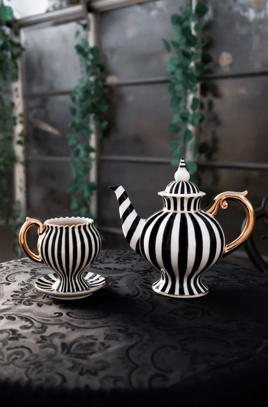Lively Ghosts Teacup &amp; Saucer | Grim &amp; Ghostly Tea Set