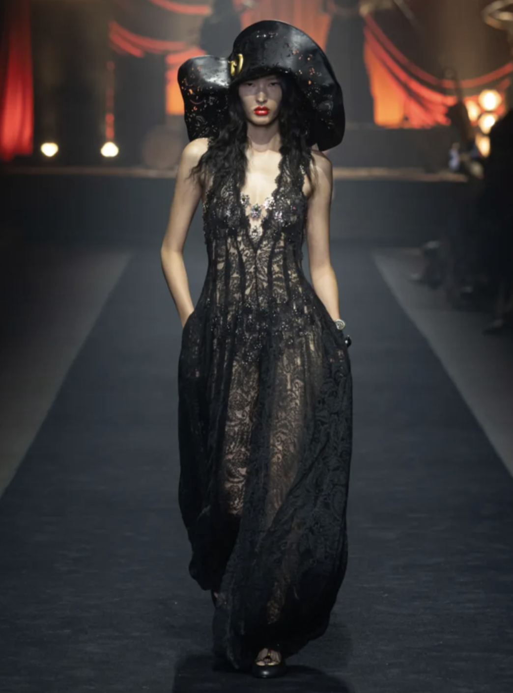 https://www.thelaceledger.com/style/draculas-garden-party-romantic-vampire-goth-for-springsummer