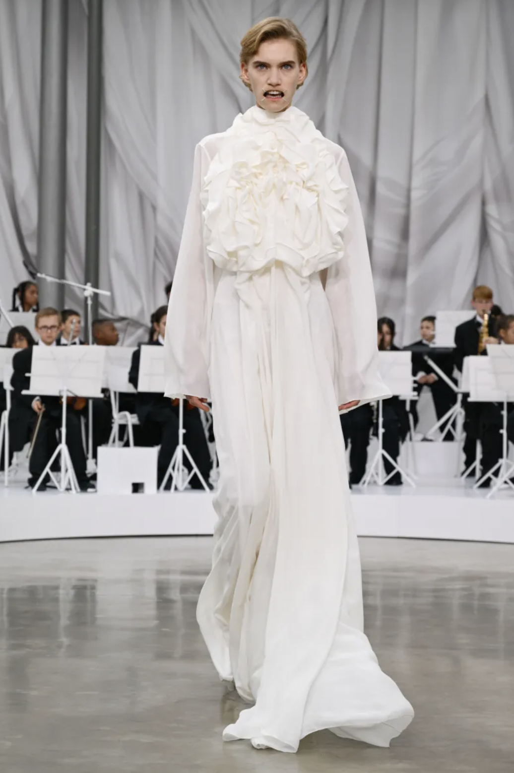 5 Ways to Wear Pantone’s 2026 Colour of the Year “Cloud Dancer” with Gothic Energy by The Lace Ledger