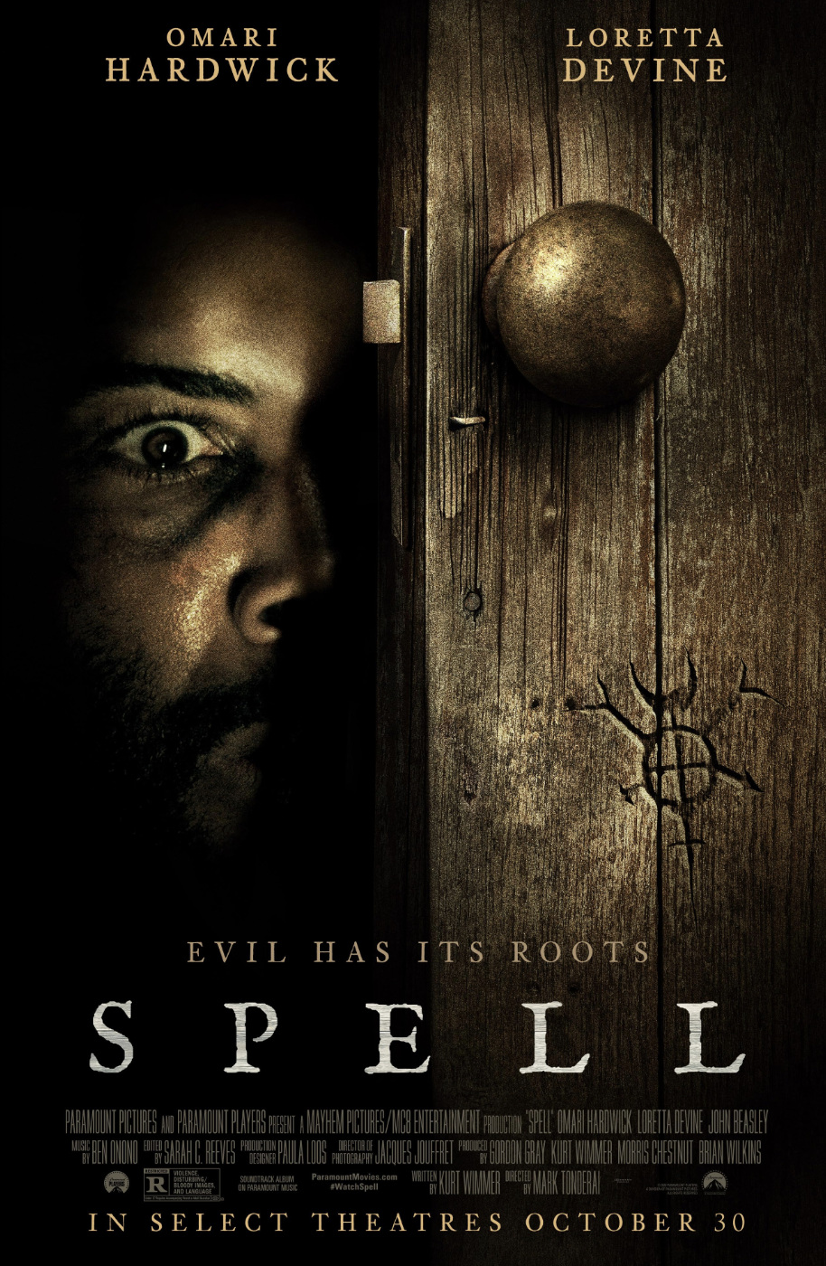 Southern Gothic: 38 Films & Series for Lovers of Beautiful Ruin by The Lace Ledger