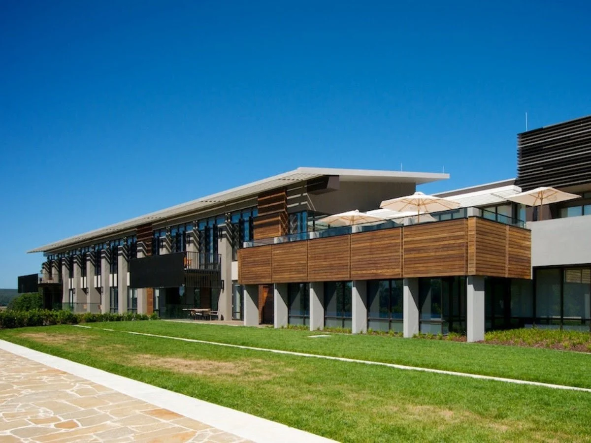 Join Louise at The Confident Leader Retreat | Yarra Valley | August 31st- Sept 2nd 2023