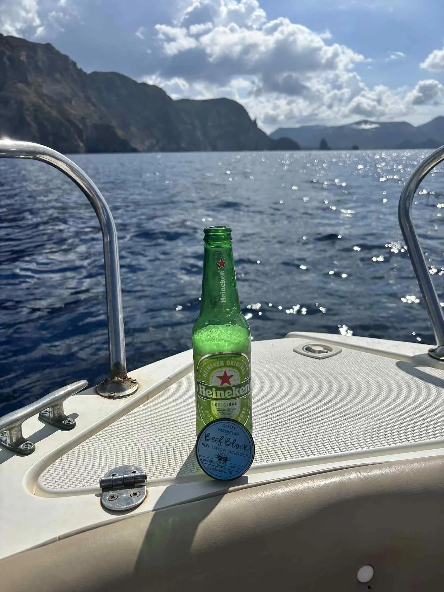 Oh you know @oakleyfarmstead  just off the coast of the Island of Lipari in ITALY 🇮🇹 

Are you kidding me?!?! We&rsquo;re costal baby! 

So blessed that @debloomismith trusted our sun ☀️ products on her vacation 🏝️

🙏🏼🙏🏼🙏🏼