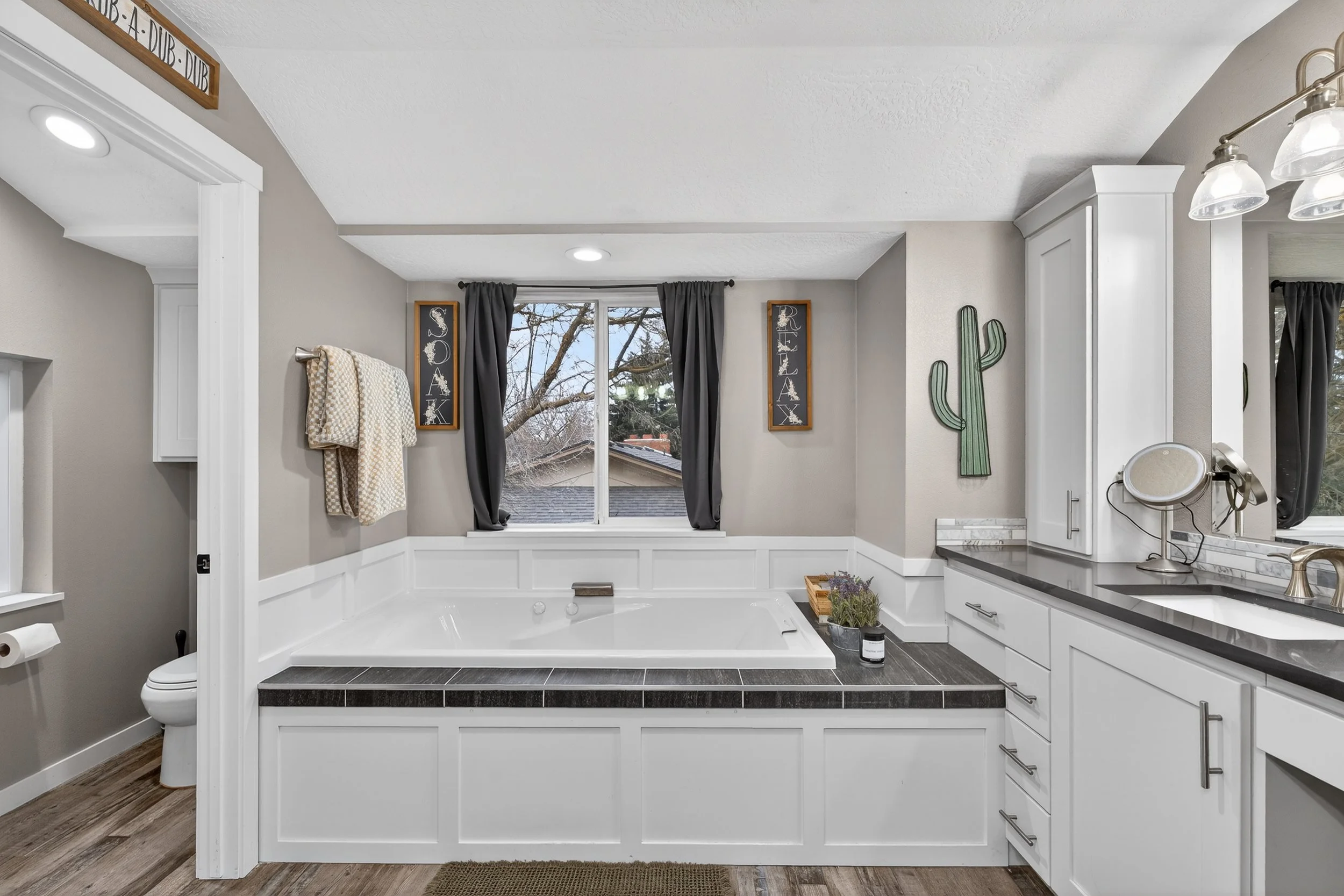 Bathroom in Waterfront Property - Real Estate Photography Spokane Washington