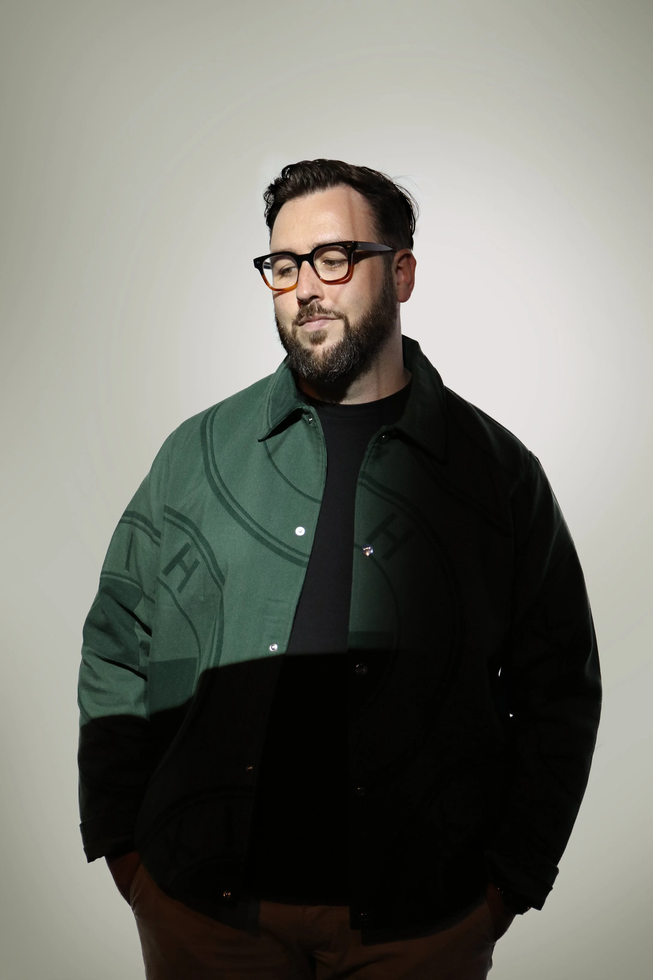 AlexProfile2022_Shot 1.jpg